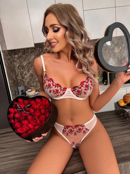 1648004552f0e08813f754cfeeb80a3ce6e2e08c57_thumbnail_900x.jpg